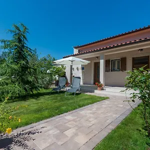 holiday-home-mattiuzi.in-istria.net/